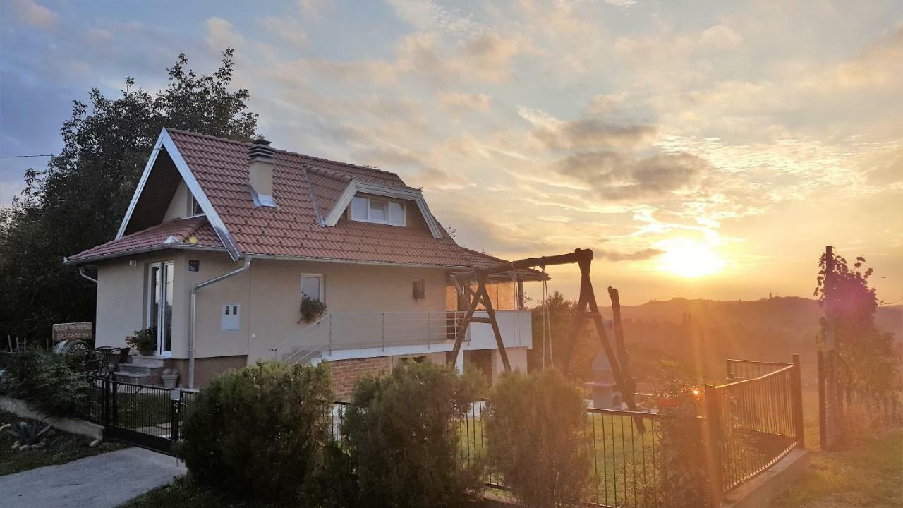Elizabeta Holiday Home Strigova Buitenkant foto